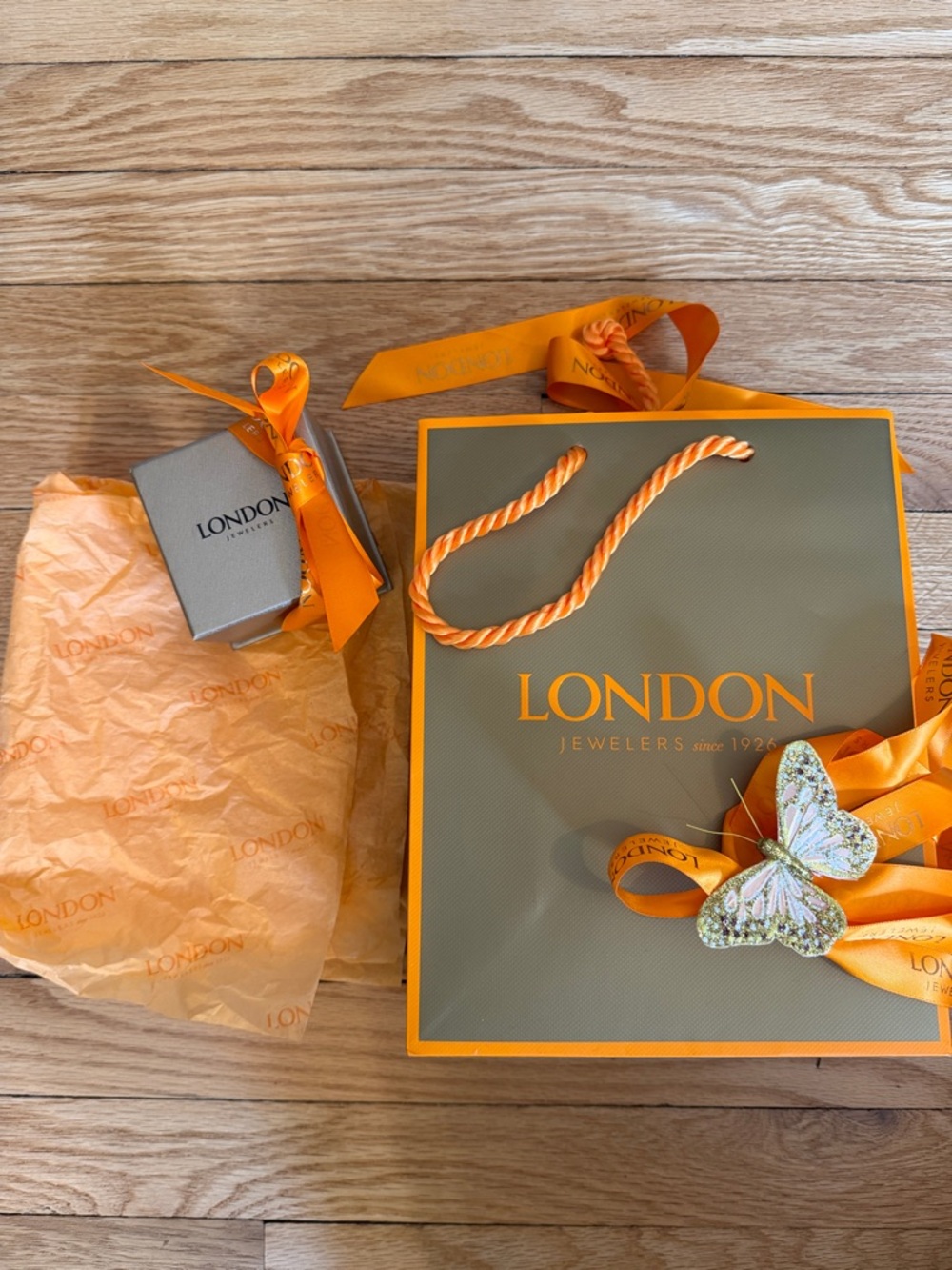 London Jewelers Gift Bag & Box -  Gold Orange butterfly ribbon bag paper box